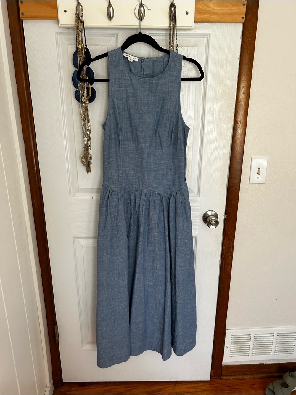 Sleeveless Midi Dress in Blue